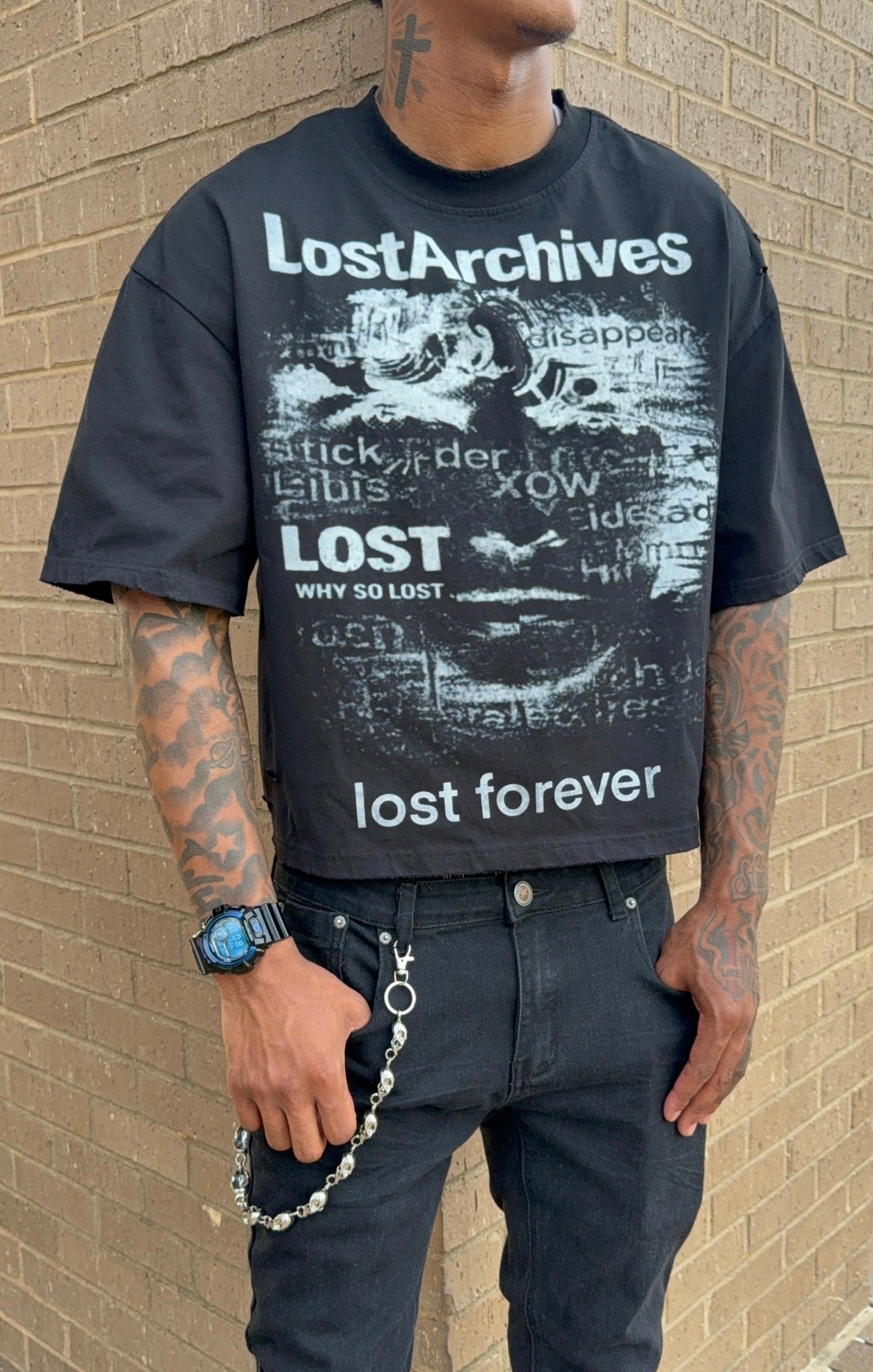 Black "Lost" Tee