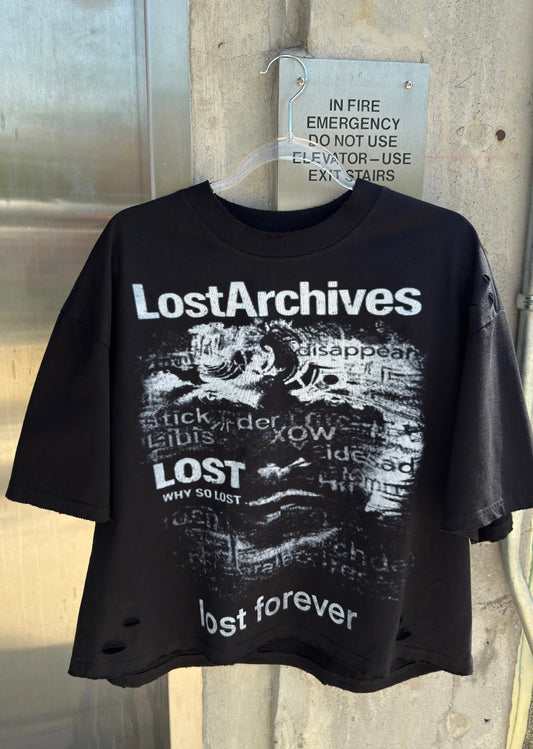 Black "Lost" Tee